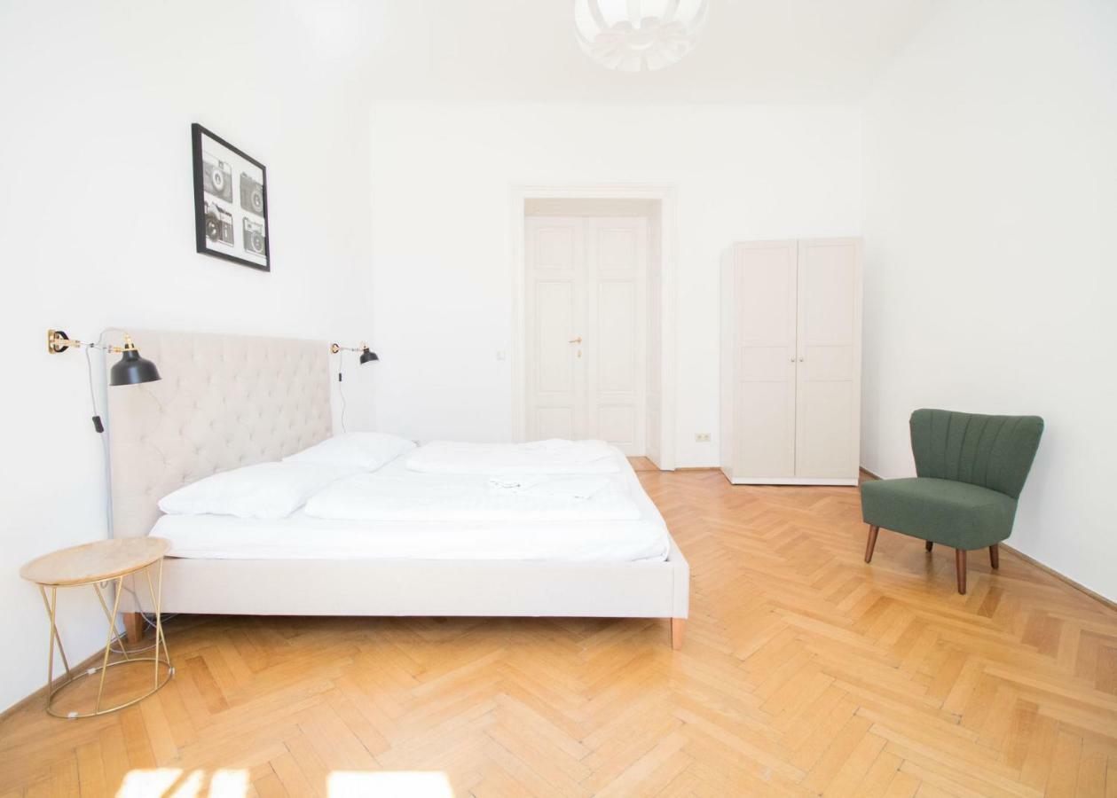 Heymi Apartments Stadtpark Βιέννη Εξωτερικό φωτογραφία