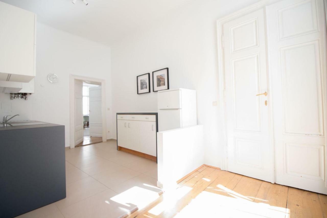 Heymi Apartments Stadtpark Βιέννη Εξωτερικό φωτογραφία